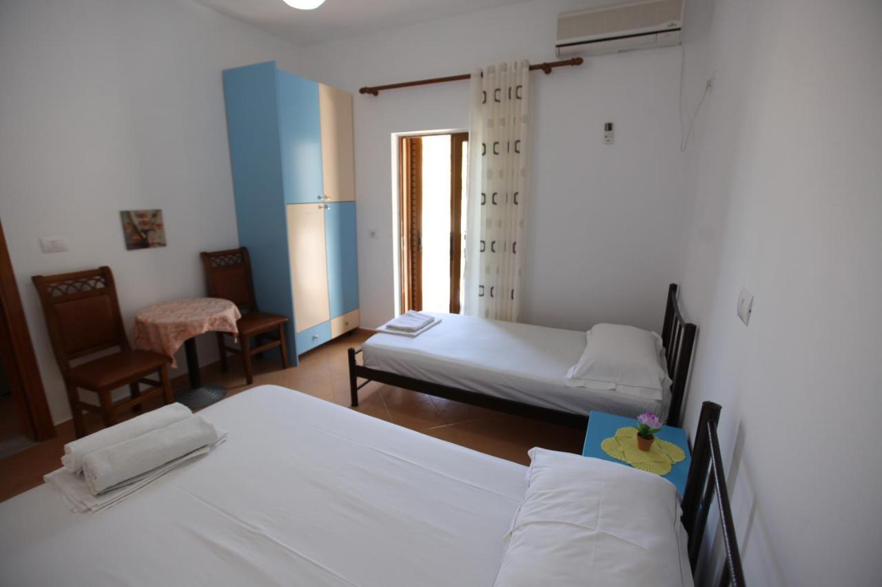 Lukovë Hotel Lagjini מראה חיצוני תמונה